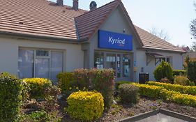 Kyriad Chantilly Sud - Luzarches